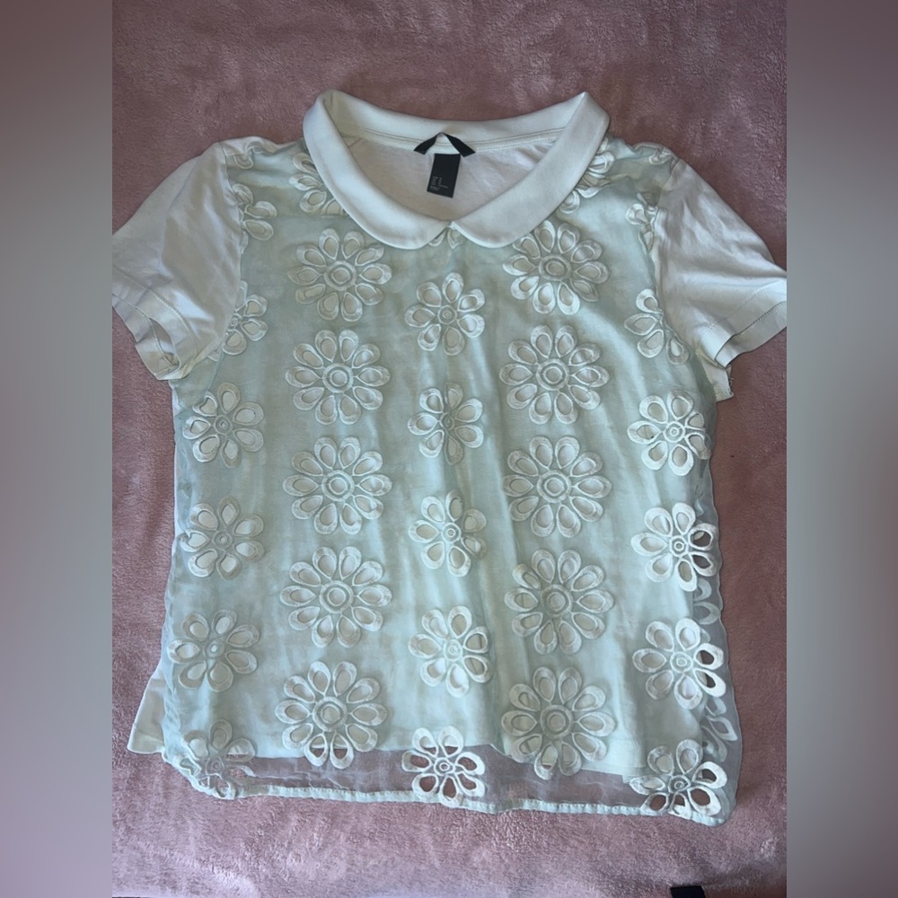 Peter Pan collar shirt